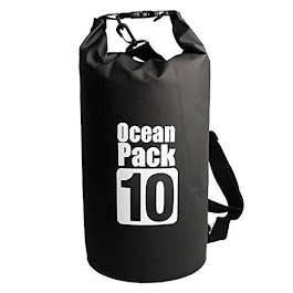 Drybag med plads til 10 liter. Sort.