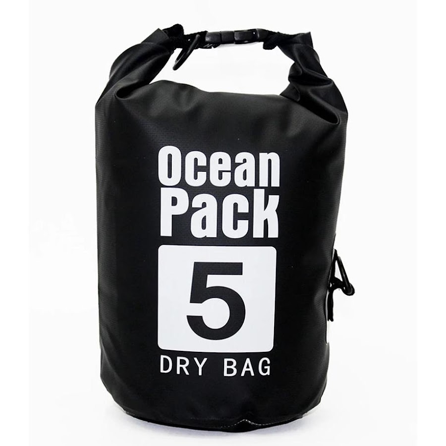 Drybag med plads til 5 liter. Sort.