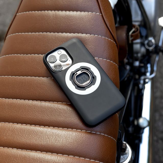 Quadlock mobil cover